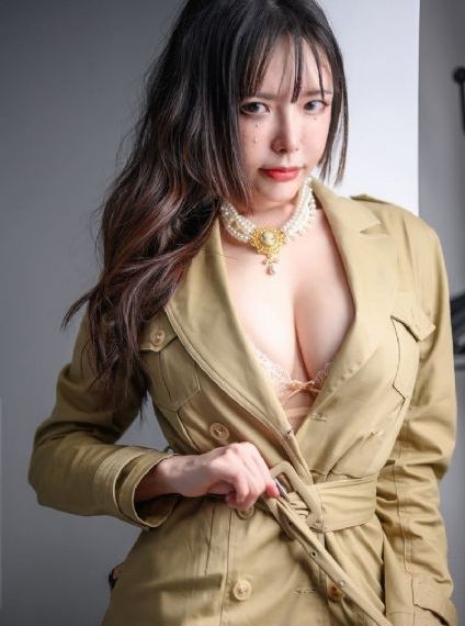 无毛的粉嫩美鲍_高清高清完整版播放