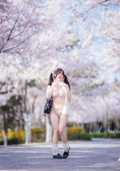 美女100%露胸视频_国产剧手机在线看
