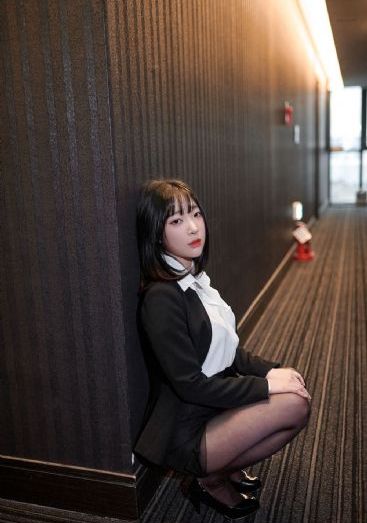 女士邀请函3中国字_国产剧免费高清观看
