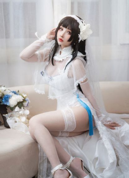 巨乳娘大战僵尸_超清动漫在线观看