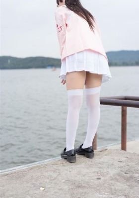 胡桃大战史莱姆免费版观看_BD高清在线