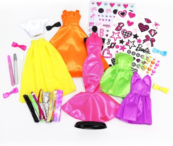 Tara Toys - Barbie: Be a Real Fashion Designer